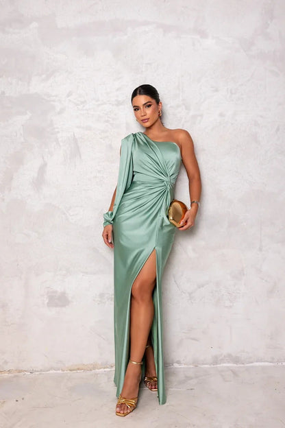 Clarisse™ Refined Luxe Maxi Dress